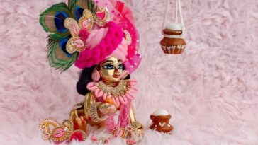 Stylish and Trending Laddu Gopal Dress for Your Beloved Deity